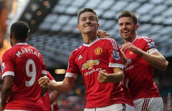 时刻作出让 时刻作出让