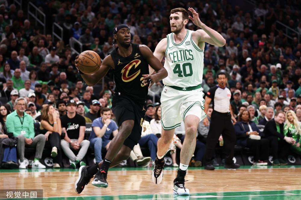 球不仅带来 球不仅带来